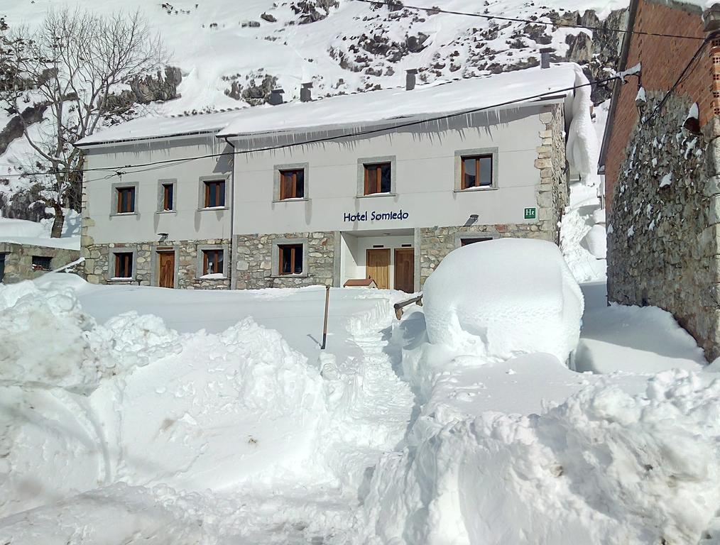 Hotel Rural Somiedo Valle de Lago Exterior photo